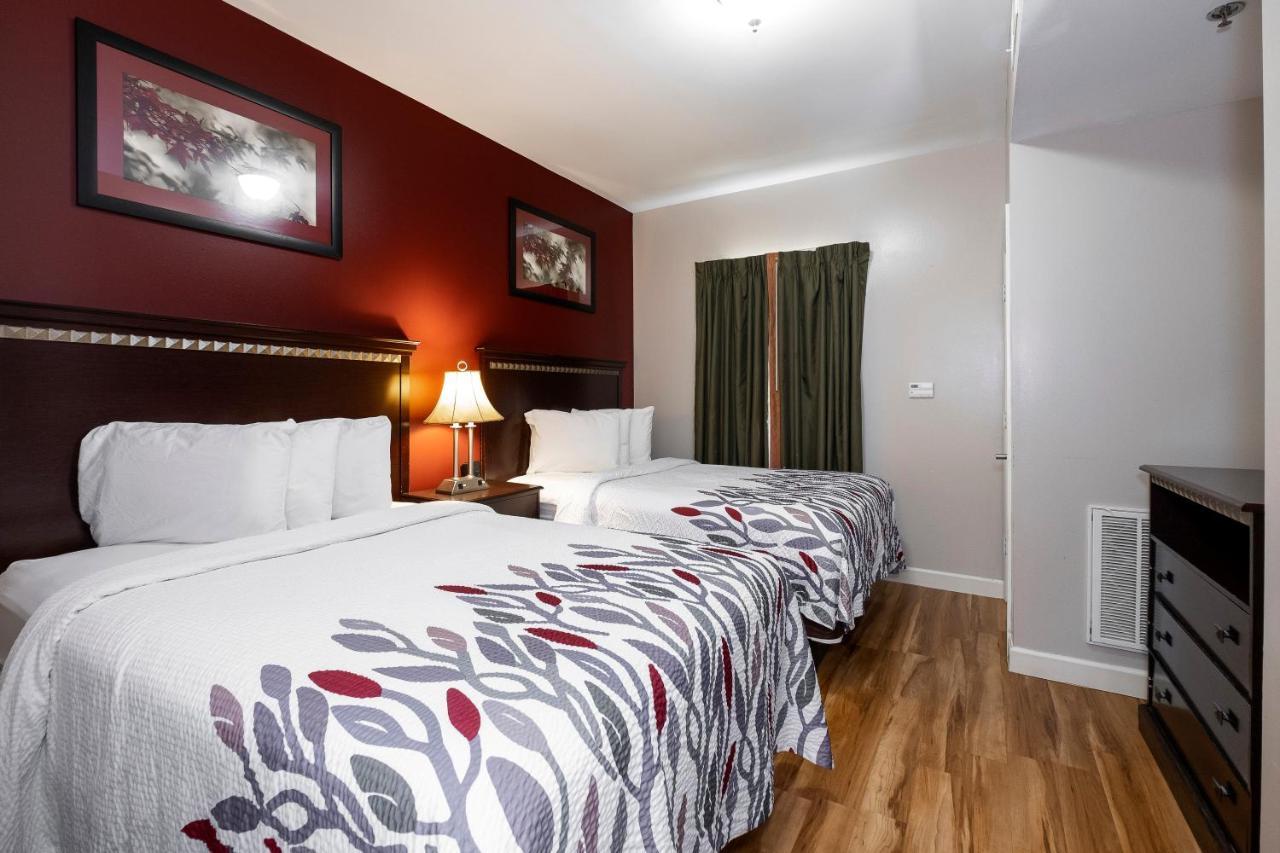Red Roof Inn & Suites Wilson Exterior foto