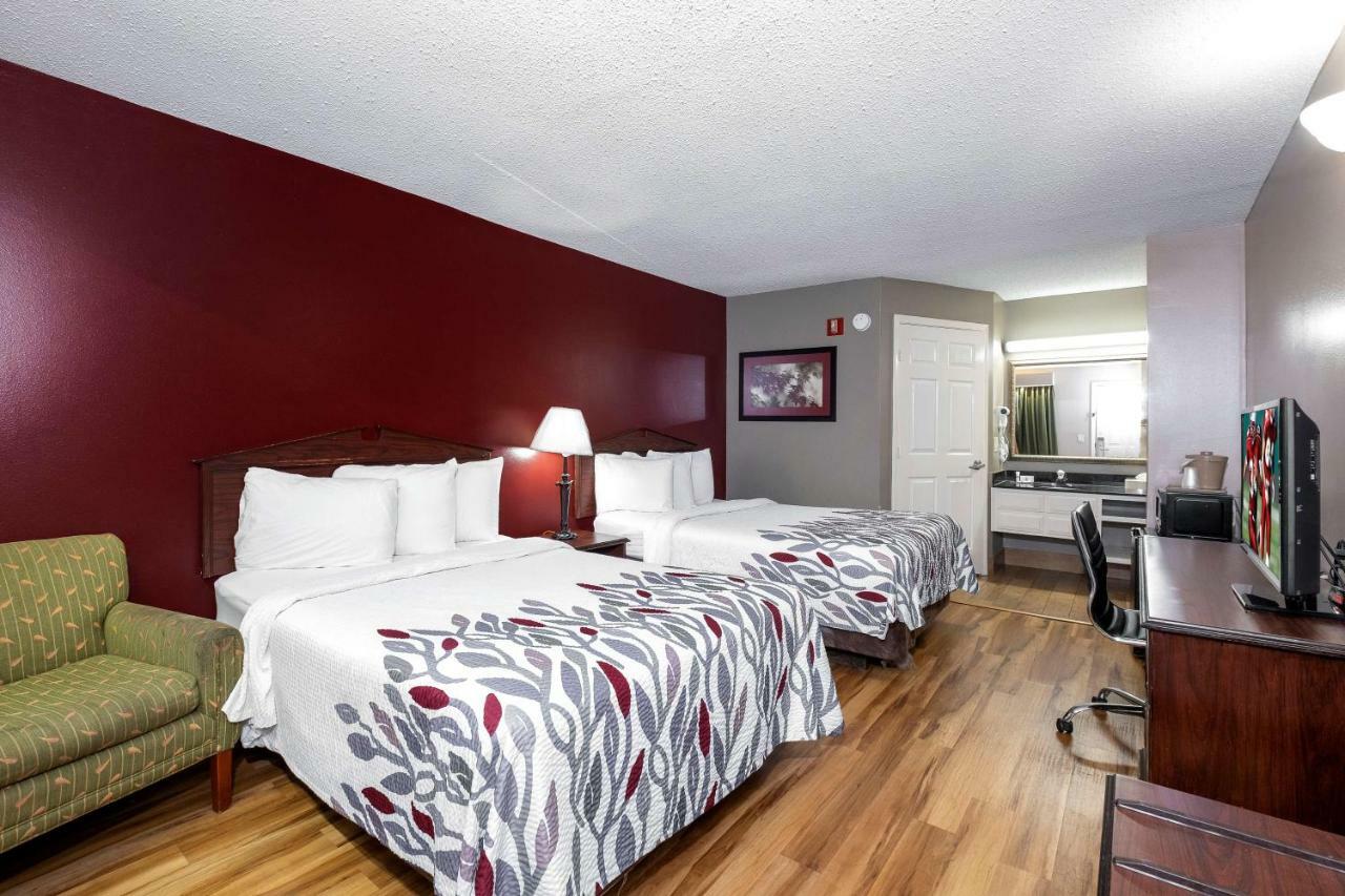 Red Roof Inn & Suites Wilson Exterior foto